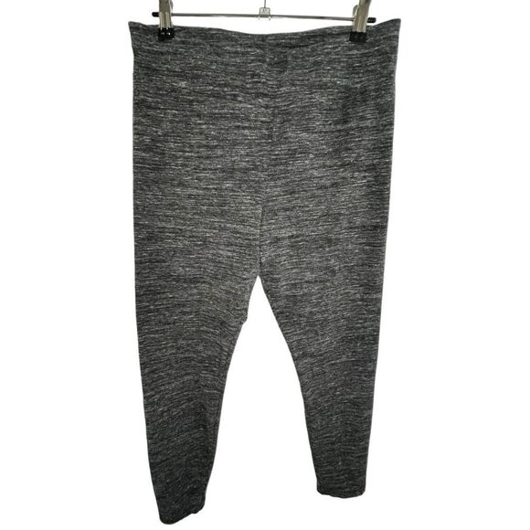 Time and Tru Dark Grey “Fuzzy” Patterned Basic Stretchy Leggings - Picture 4 of 4